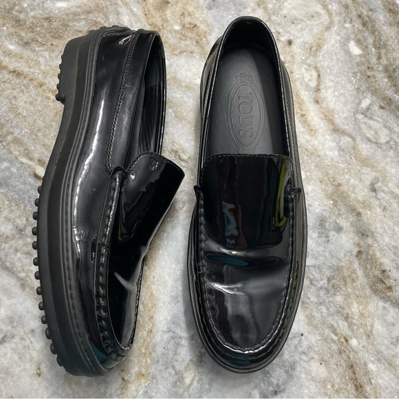 Tod’s Made In Italy Women’s EU39 Patent Leather Penny Driving Loafers - Picture 1 of 13